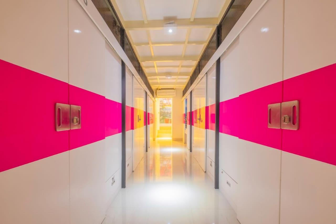Kiara Cozy Hostel Бандунг Екстериор снимка